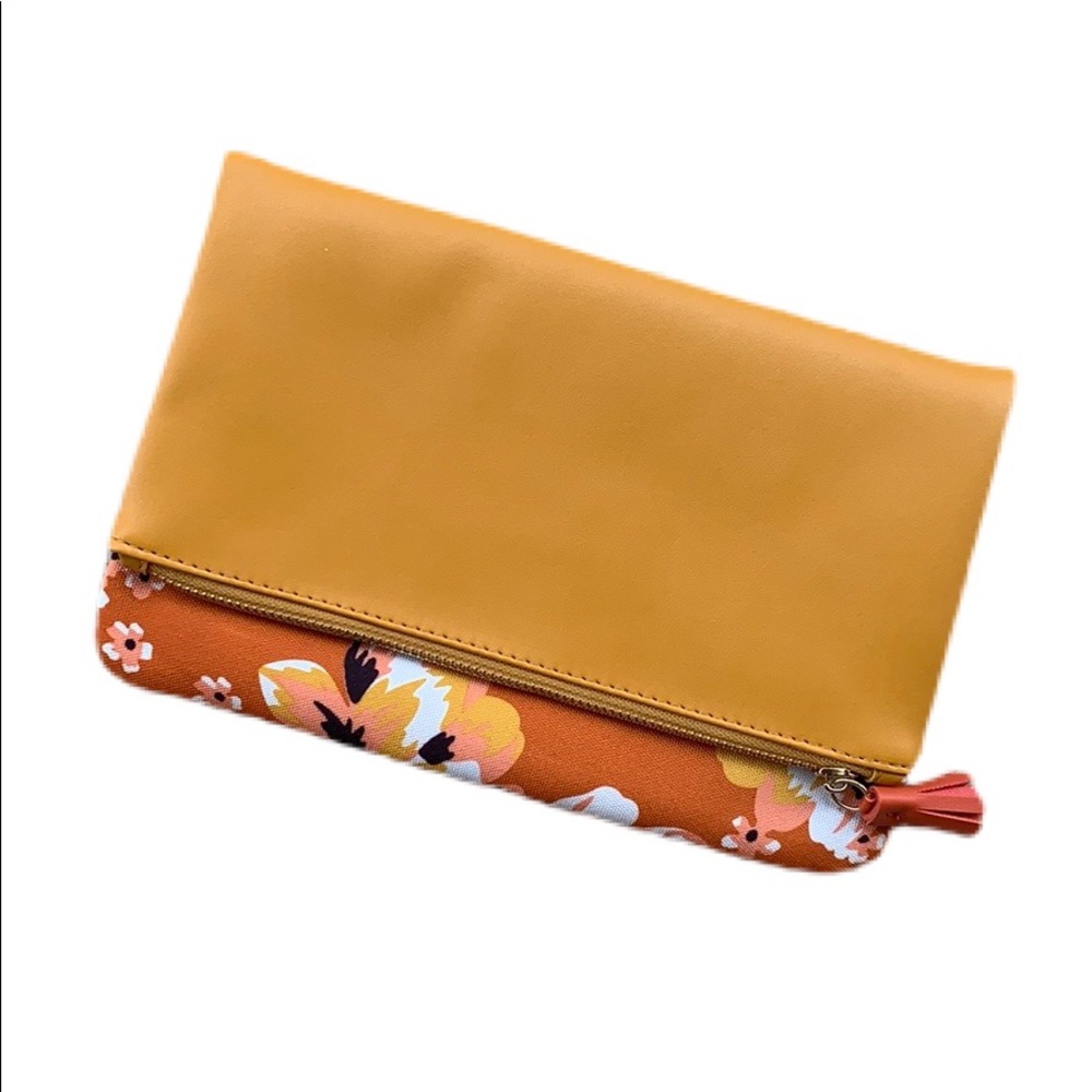 Rachel Pally clutch NWOT